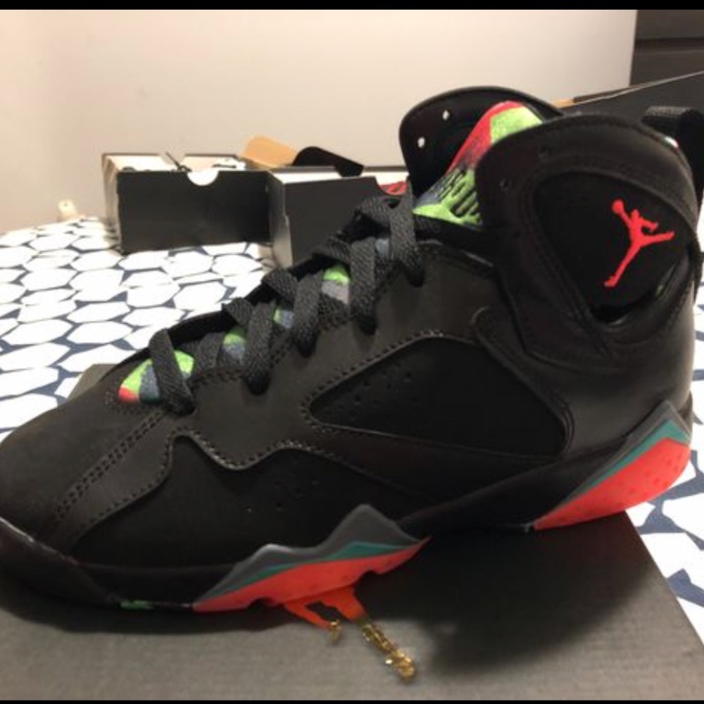 Air Jordan retro 7 BG